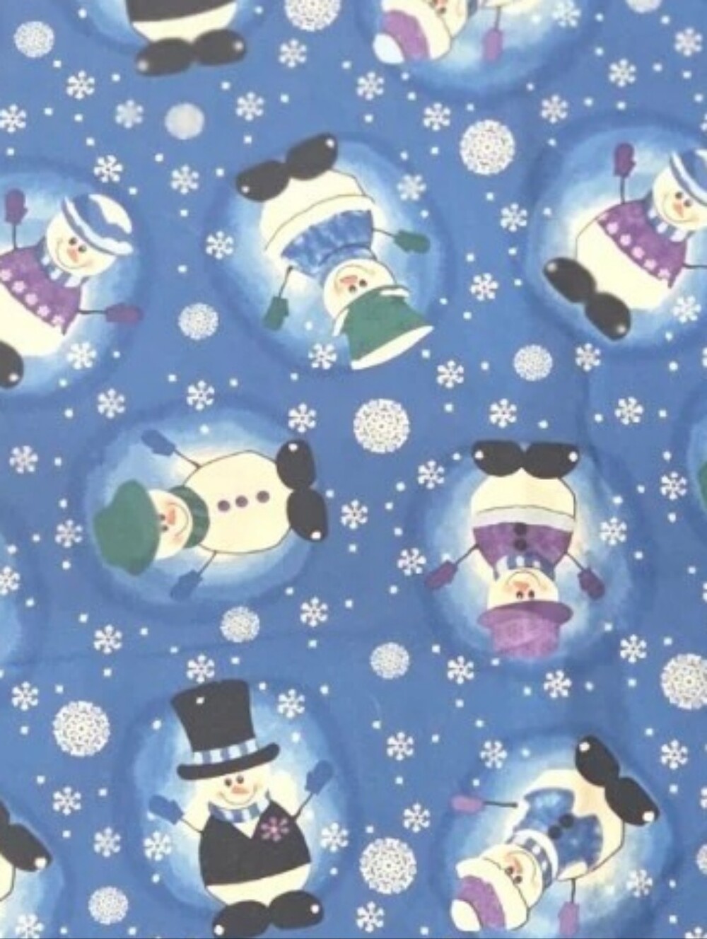 Snowmen Scrub Set - Picture 2 of 2